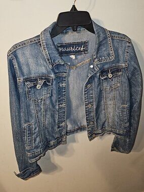 Maurices Cropped Denim Jacket, Size Small